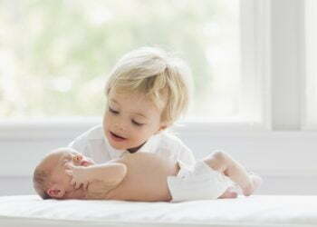 Natural toddler skin care tips for brand spanking new mothers