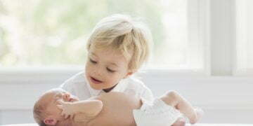 Natural toddler skin care tips for brand spanking new mothers