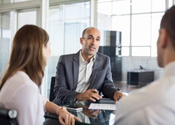 The Difference Between Mediation and Arbitration