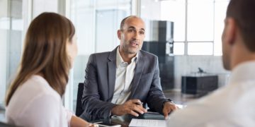 The Difference Between Mediation and Arbitration