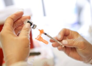 No access for unvaccinated to Delhi’s public places soon?