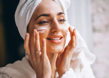 Skin Care For Your Face In The Summer Months