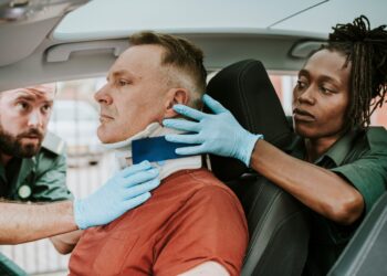 How to Start an Injury Clinic In Your Car